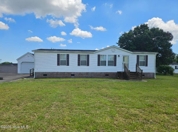 108 Tiff Lane, Elizabeth City, NC 27909