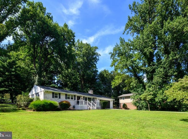 10782 W CRESTVIEW LN, LAUREL, MD 20723