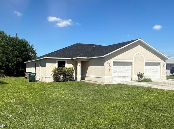 207/209 SE Van Loon Terrace, Cape Coral, FL 33990