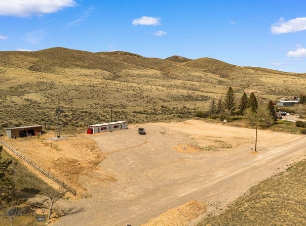 1320 Lovers Leap Road, Dillon, MT 59725