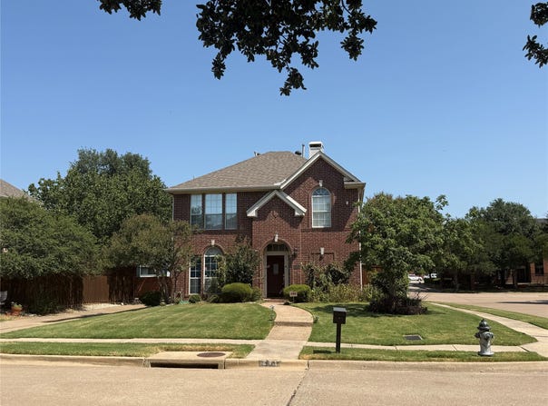 211 Moss Hill Road, Irving, TX 75063