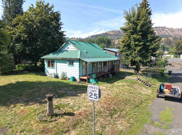 202 Hill St, Kamiah, ID 83856