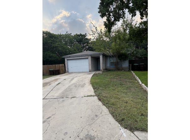 2907 BROAD PLAIN DR, San Antonio, TX 78245