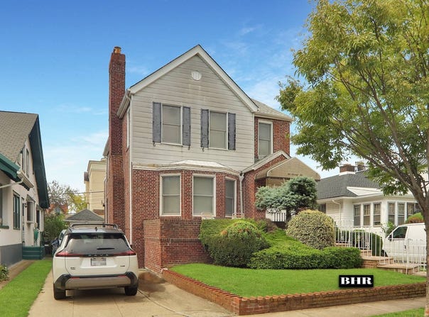272 Exeter St, Brooklyn, NY 11235