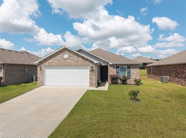 10612 Pine WY, Fort Smith, AR 72916