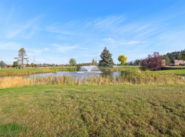 1427 Lake Pointe Drive, Bigfork, MT 59911