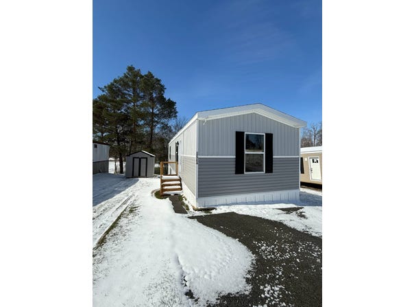 177 E Arlington, Somerset, PA 15501