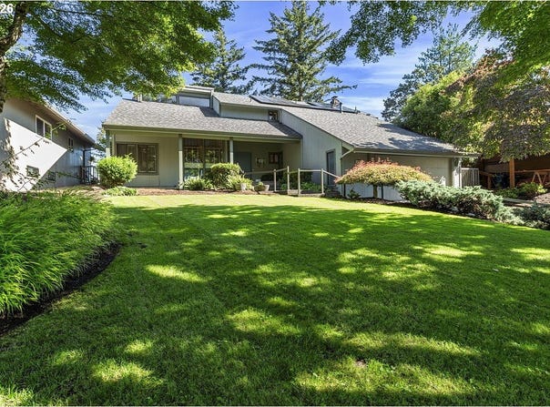 20307 NE INTERLACHEN Ln, Fairview, OR 97024