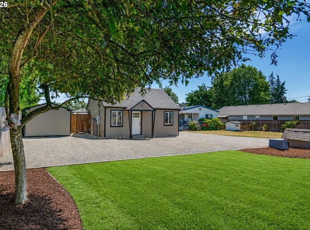 3482 ADAH Ave, Albany, OR 97322