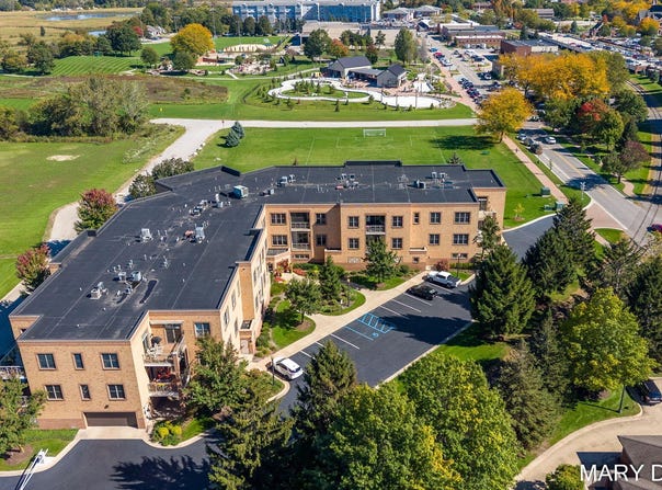 29 E 6th Street, Holland, MI 49423