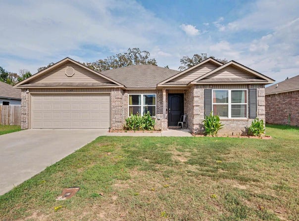 1640 Carillon Lane, Conway, AR 72034