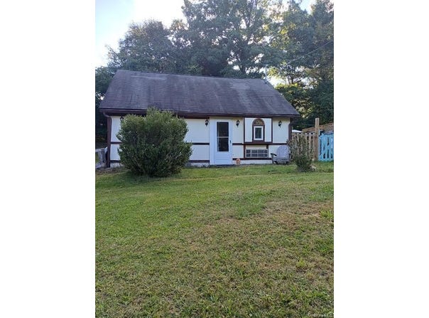 3 Lakeview Drive W, Wurtsboro, NY 12790