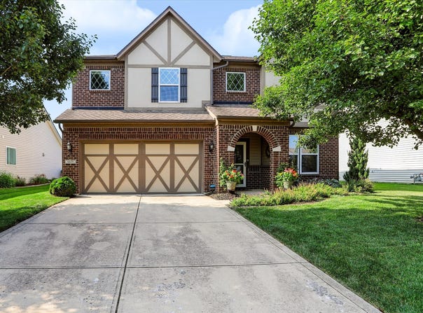 6629 W Deer Hill Drive, McCordsville, IN 46055