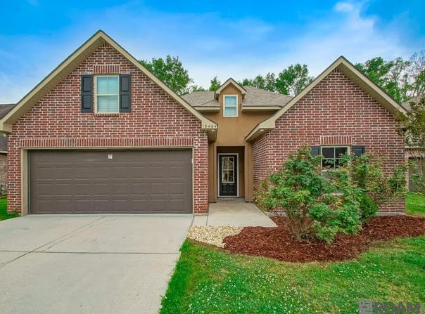 13464 Autumn Run Dr, Walker, LA 70785