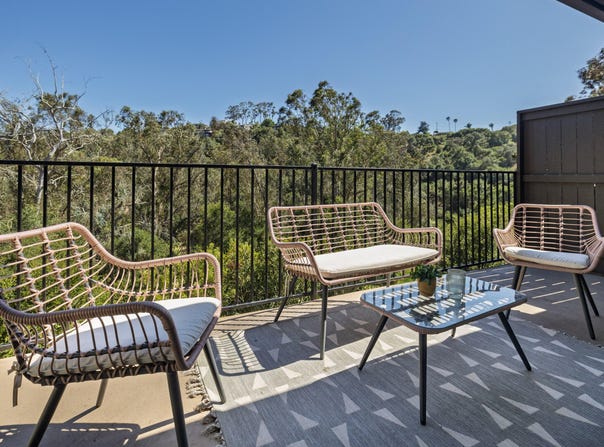 977 Miramonte Drive, SANTA BARBARA, CA 93109