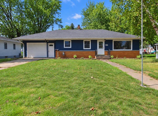 439 N 8th Street, River Falls, WI 54022