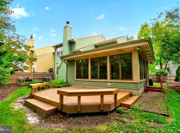 237 FOXWOOD Lane, MARLTON, NJ 08053
