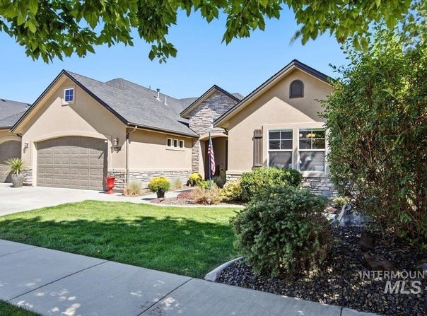1058 E Radiant Ridge Dr., Meridian, ID 83642