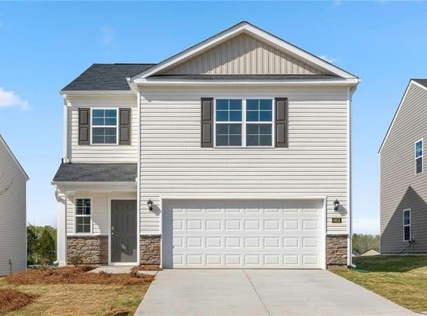 627 Beechwood Circle, Thomasville, NC 27360