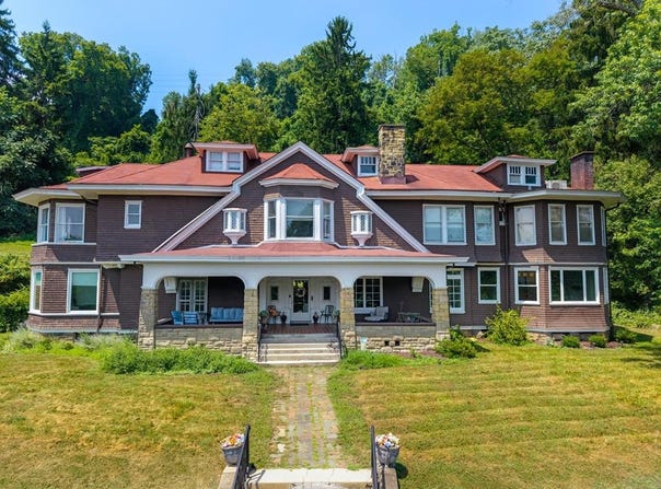 34 Orchard Road, Wheeling, WV 26003