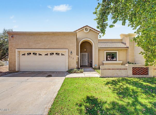 1610 N STAPLEY Drive, Mesa, AZ 85203