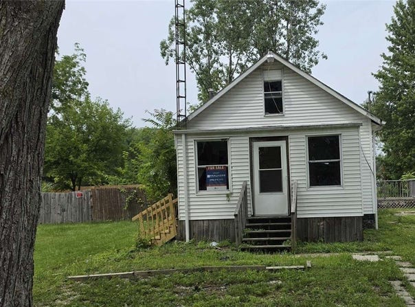 517 Dewitt Street, Lorain, OH 44055