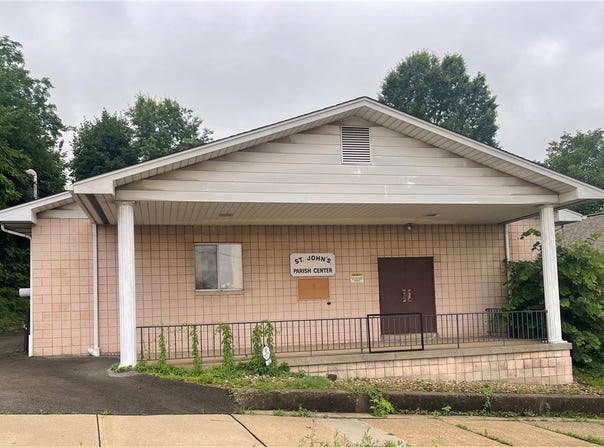 750 5th St, Ambridge, PA 15003