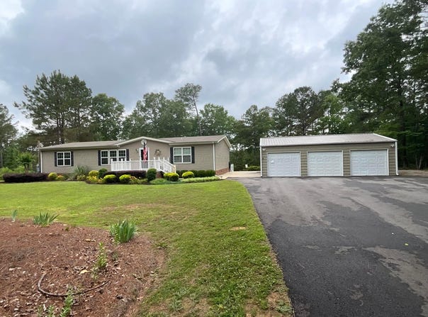 4645 OLD PINEYWOODS Rd, Jasper, AL 35504