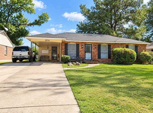 3216 S GOODLETT Dr, Memphis, TN 38118