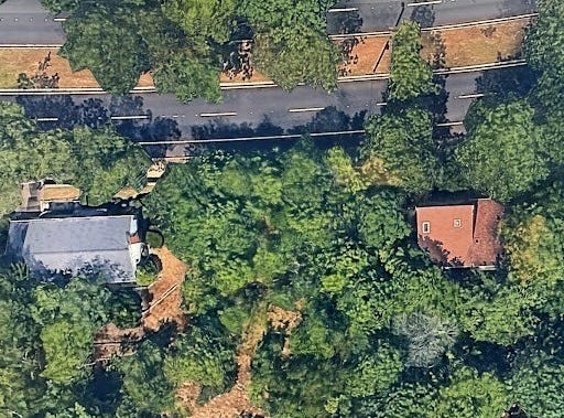 Vfw Parkway, Boston, MA 02467