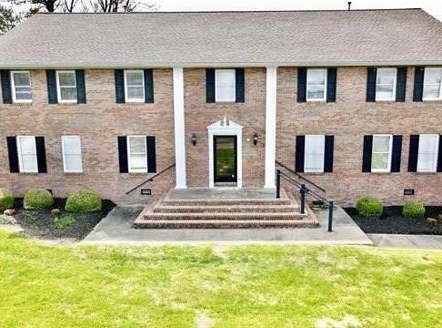 1105 State Route 121 N, Murray, KY 42071