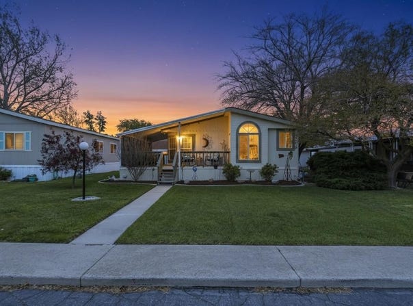 6435 S 1040 W, Murray, UT 84123