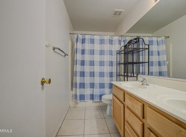 604 S HASTINGS, Mesa, AZ 85208