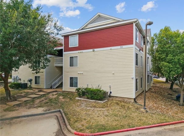 521 Southwest Parkway, College Station, TX 77840