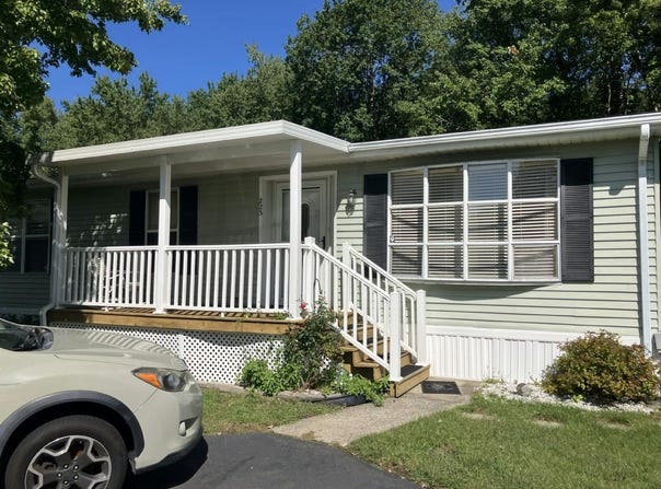 223 Richard Court, Spotswood, NJ 08884