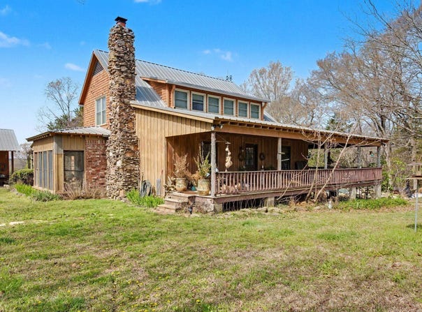 392 SYCAMORE Rd, Coldwater, MS 38618