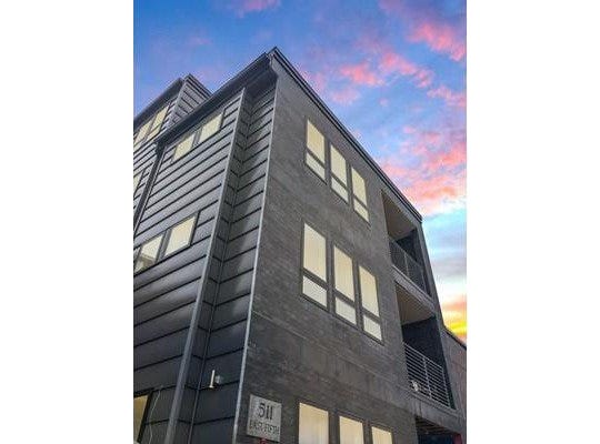 511 E 5th, Boston, MA 02127