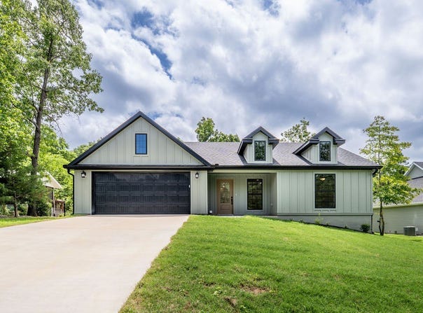 9 Romine Lane, Bella Vista, AR 72715