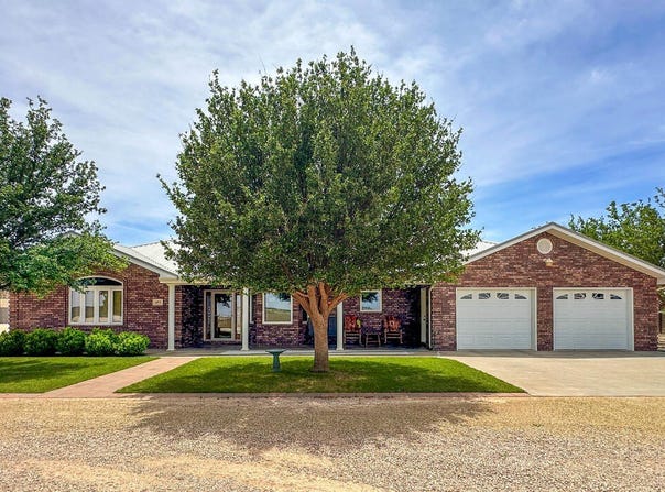 453 County Rd 304, Seminole, TX 79360