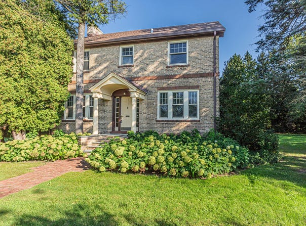 1324 Fredrickson Place, Highland Park, IL 60035