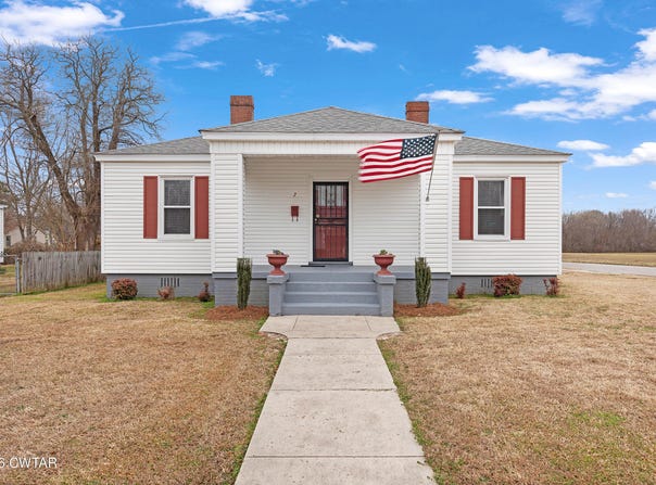 2 Gregg Street, Jackson, TN 38301