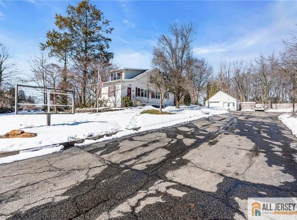3960 Highway 516, Old Bridge, NJ 07747