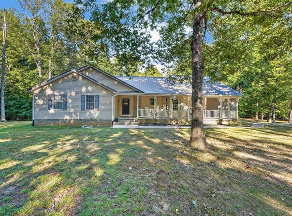 1500 Bet Level Rd, Dawson Springs, KY 42408