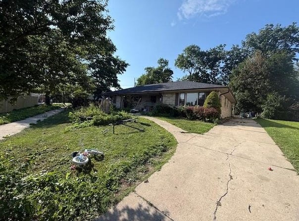 3377 S 34th St, Milwaukee, WI 53215