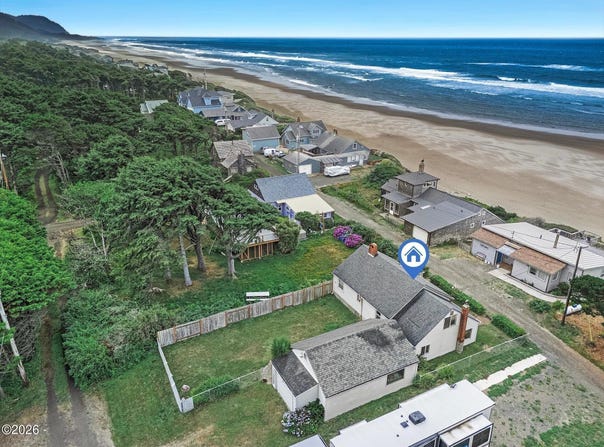 6984 NW Finisterre Avenue, Yachats, OR 97498