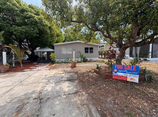 9521 Barnside Place, Tampa, FL 33635