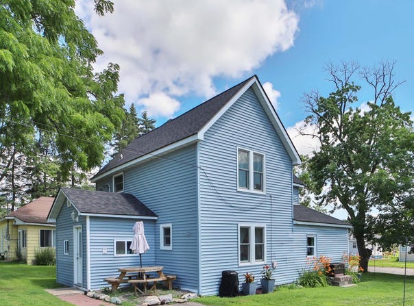 403 8th Street NE, Staples, MN 56479