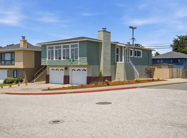 201 Springdale DR, PACIFICA, CA 94044