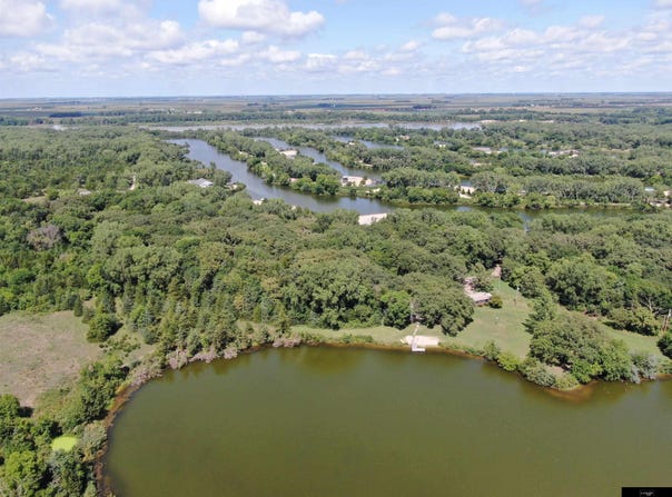 deer hollow, Morse Bluff, NE 68648