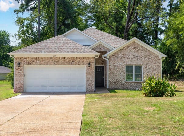655 CHARLES Ave, Munford, TN 38058